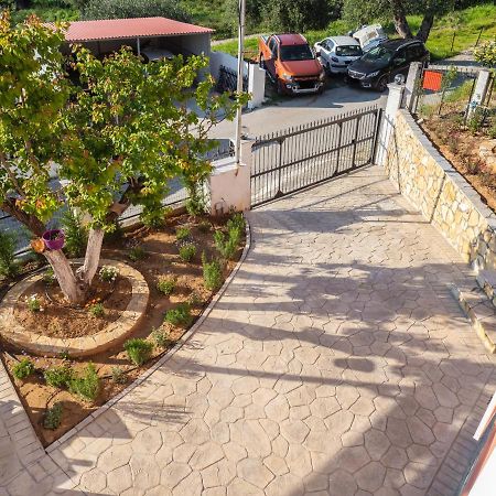 Olea House 2' Walk From The Sea Villa Notos Екстериор снимка